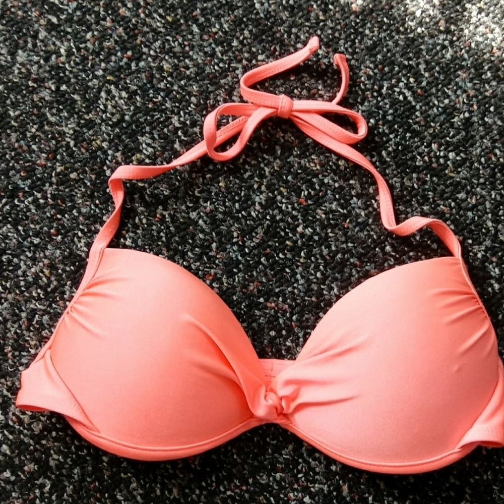 Xhilaration Padded push up bikini top